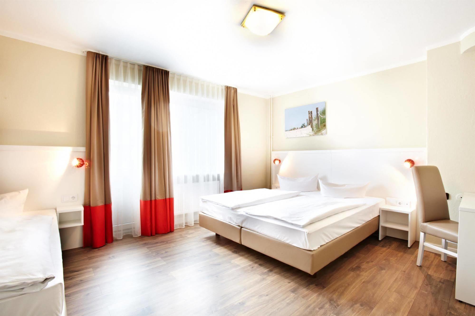 Hotel Ostseehalle Kiel By Premiere Classe Kültér fotó